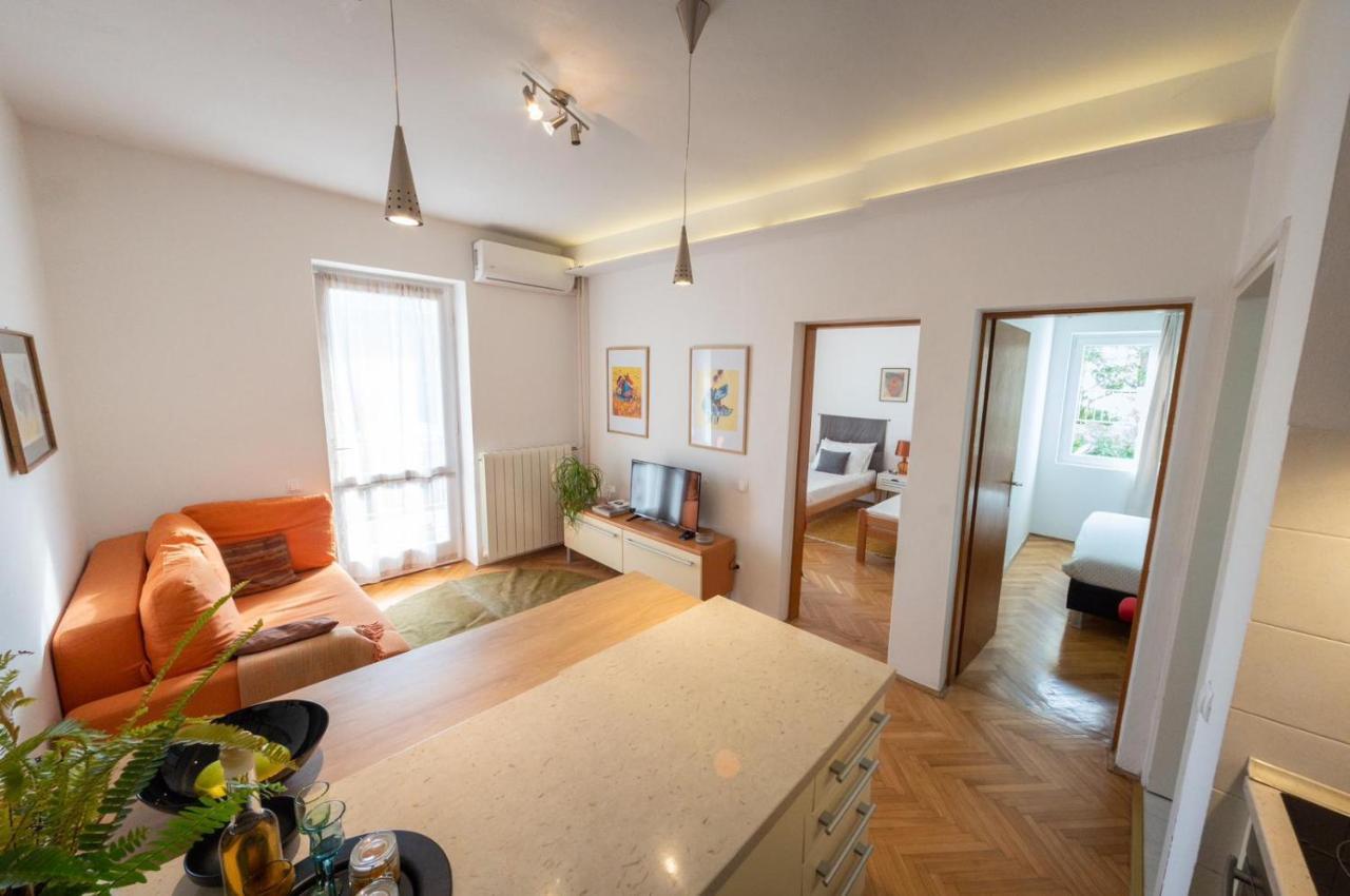 Porto Albona Apartament *